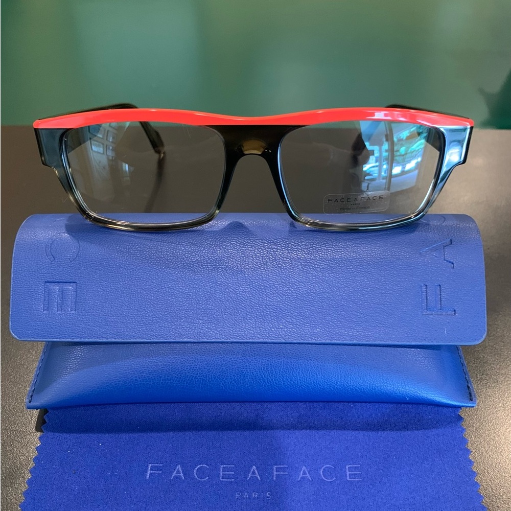 FACE A FACE Men ARMAN 2 Col 2061 
Brown/ Grey & Red 57mm Rectangular Eyeglasses 